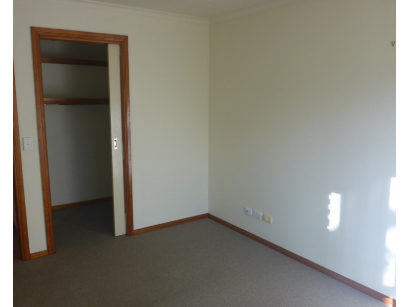 16 Dundee Drive, Wodonga VIC 3690