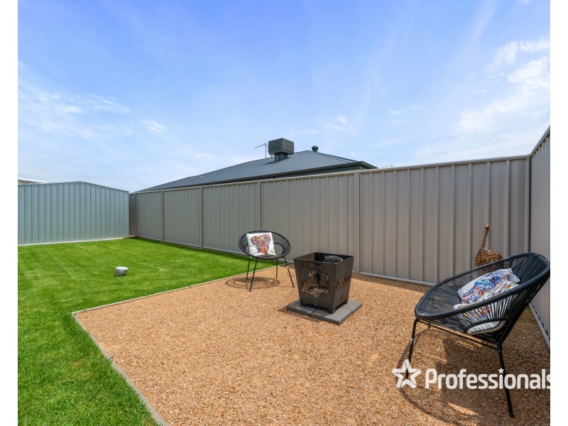 15 Lasilla Place, Baranduda VIC 3691