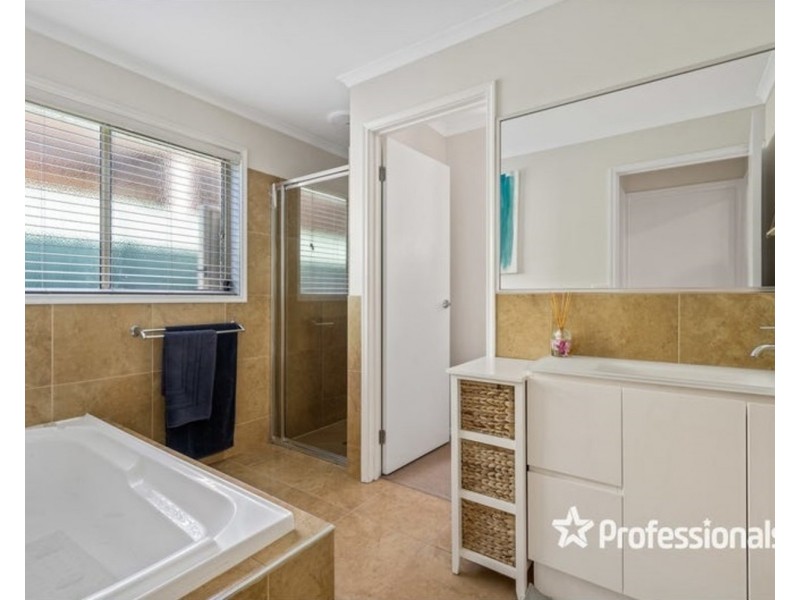 10 Butterworth Place, Wodonga VIC 3690