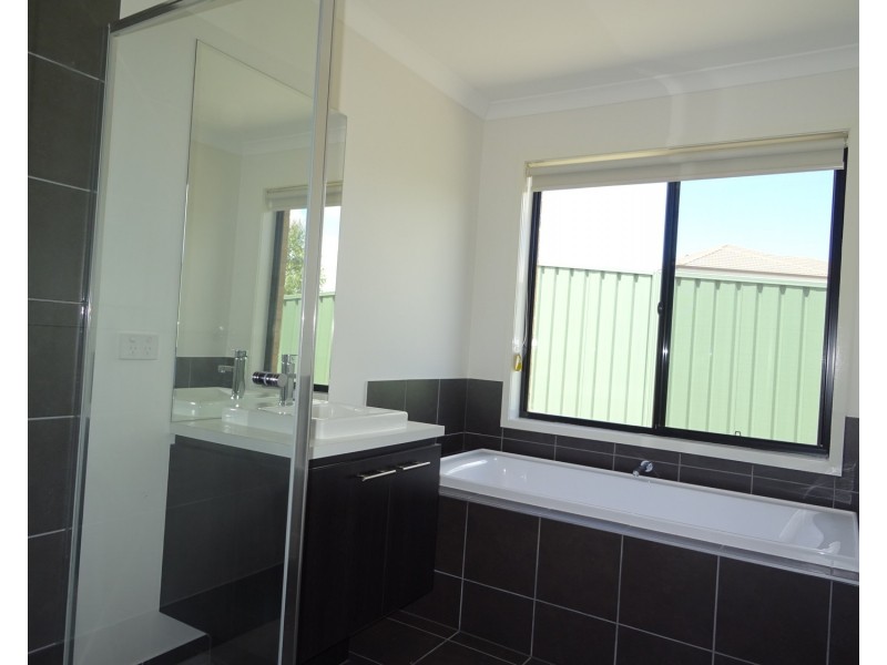 59 Driver Terrace, Glenroy NSW 2640