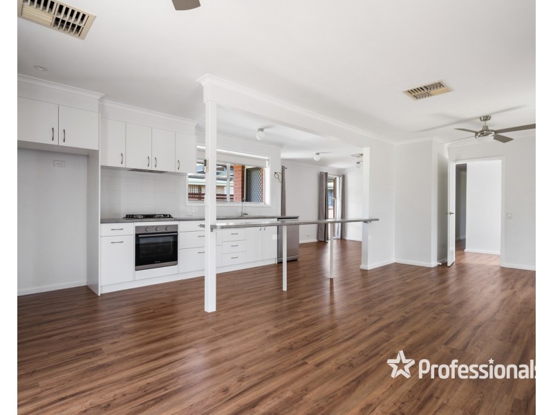 33 Lawrence Street, Wodonga VIC 3690