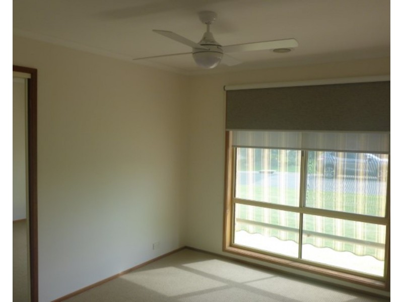 2 Cedar Court, Thurgoona NSW 2640