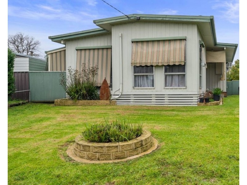 12 Ballard Street, Wodonga VIC 3690