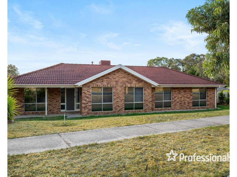 2 Ironbark Road, Thurgoona NSW 2640