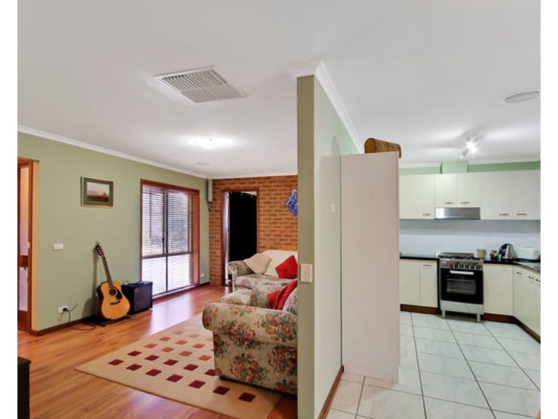 16 Chifley Street, Wodonga VIC 3690