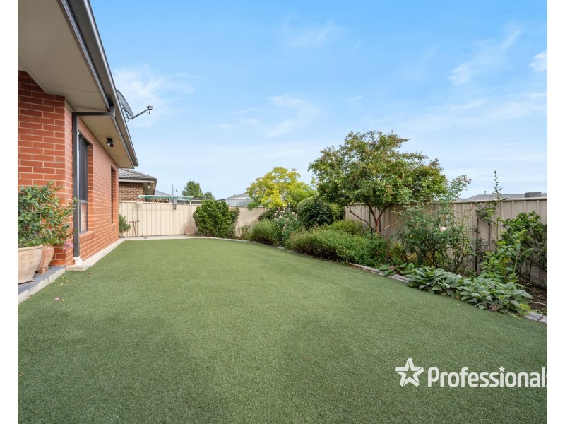 16 Joynt Way, Wodonga VIC 3690