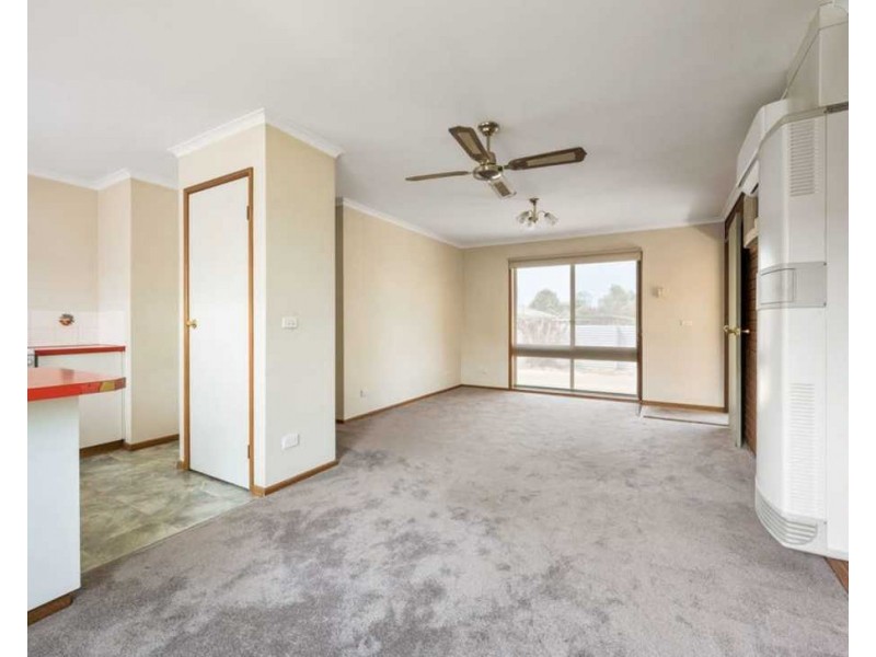 1/396E Ross Circuit, Lavington NSW 2641