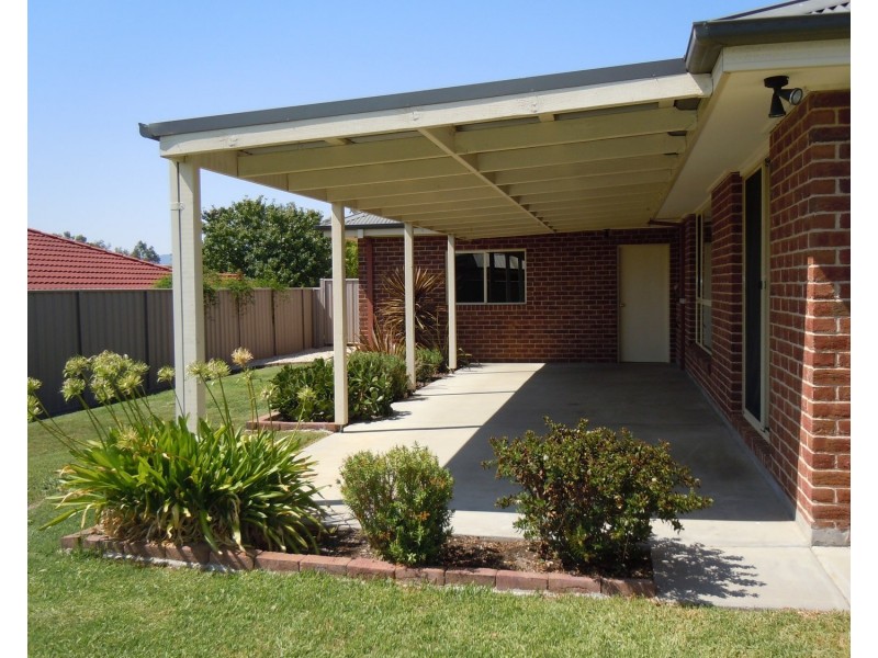 11 Ambrose Crescent, Wodonga VIC 3690
