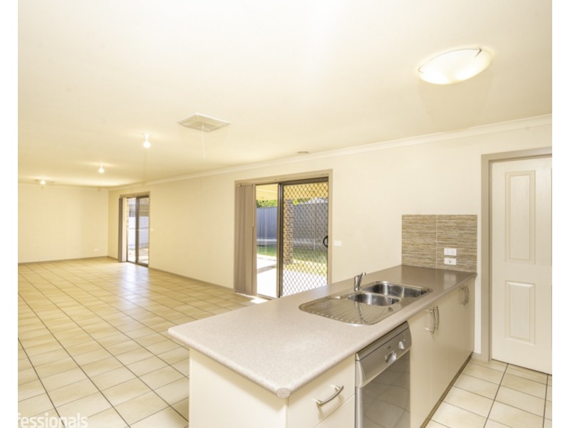 20 McAuliffe Street, Wodonga VIC 3690