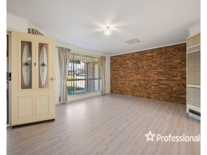 1/32 Lawson Street, West Wodonga VIC 3690