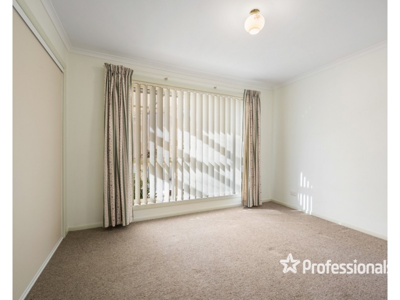 1/32 Lawson Street, West Wodonga VIC 3690