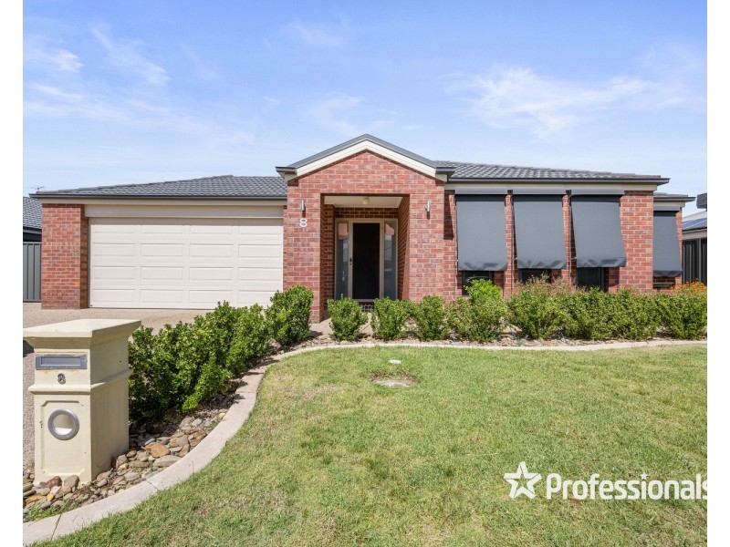 8 Strickland Street, Killara VIC 3691