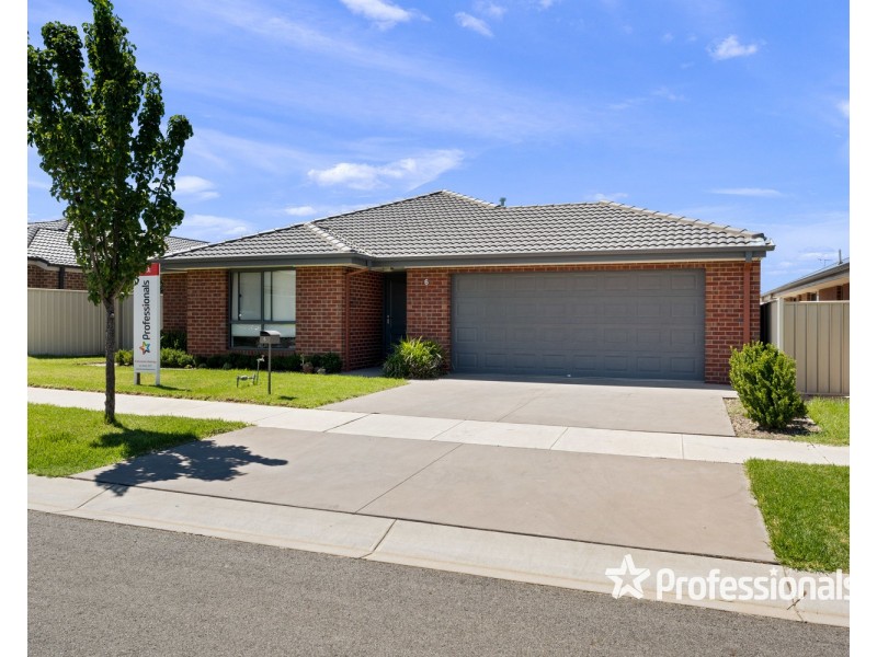 6 Darling Street, West Wodonga VIC 3690