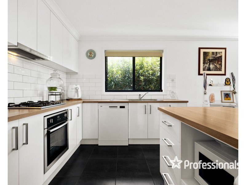 6 Darling Street, West Wodonga VIC 3690