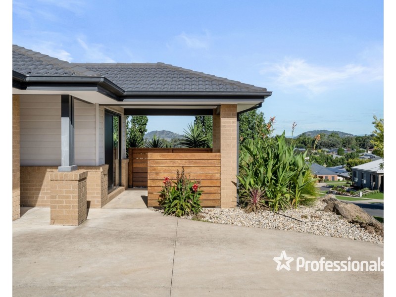 13 Toy Court, Wodonga VIC 3690