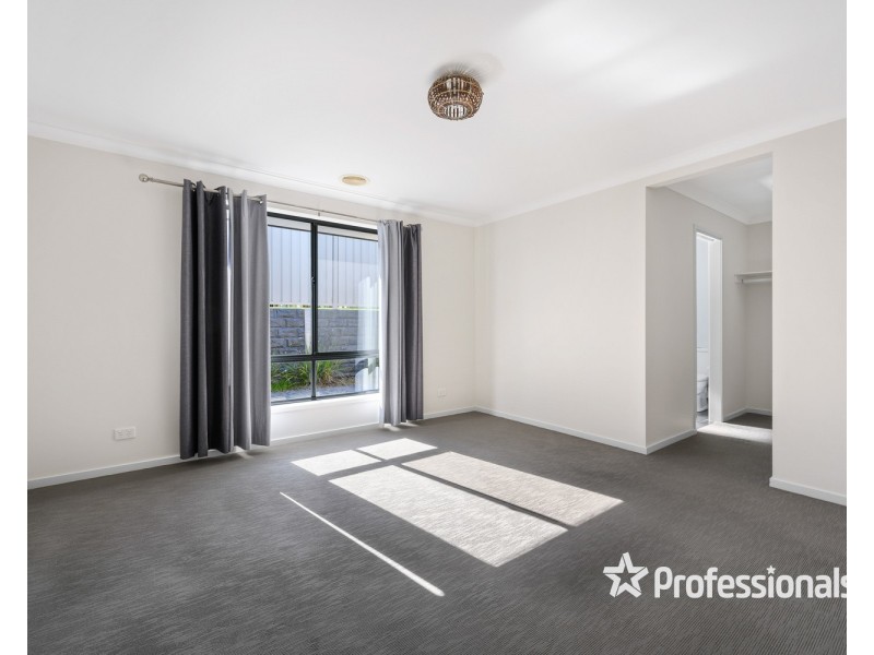 13 Toy Court, Wodonga VIC 3690