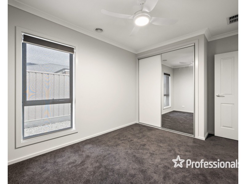 30 Wylie Street, Baranduda VIC 3691