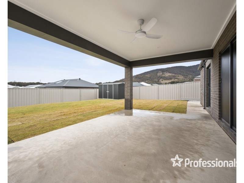 30 Wylie Street, Baranduda VIC 3691