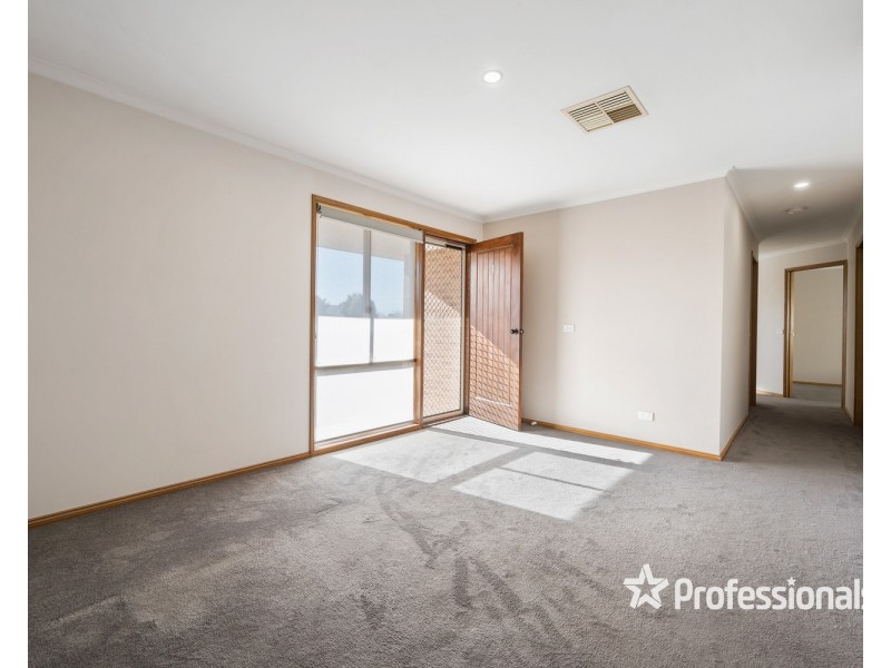 1/12 Raven Court, Wodonga VIC 3690
