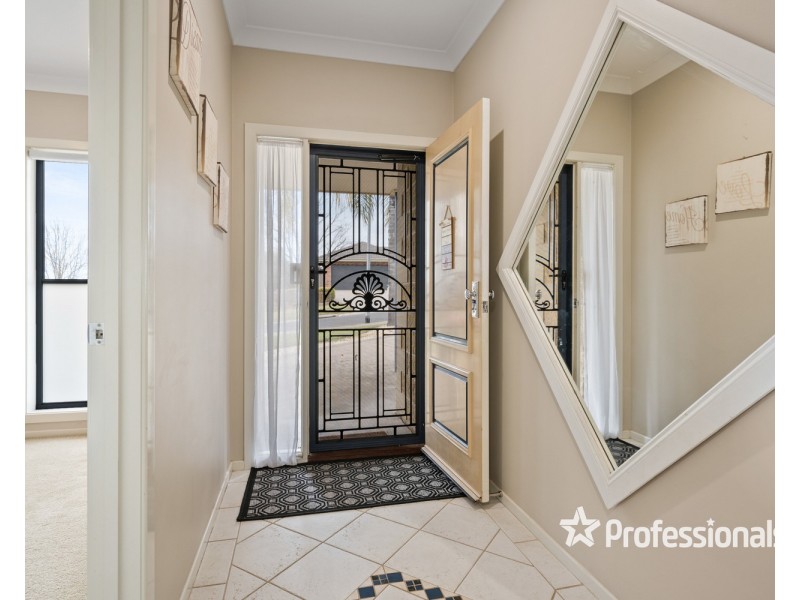 10 Delaware Court, Wodonga VIC 3690