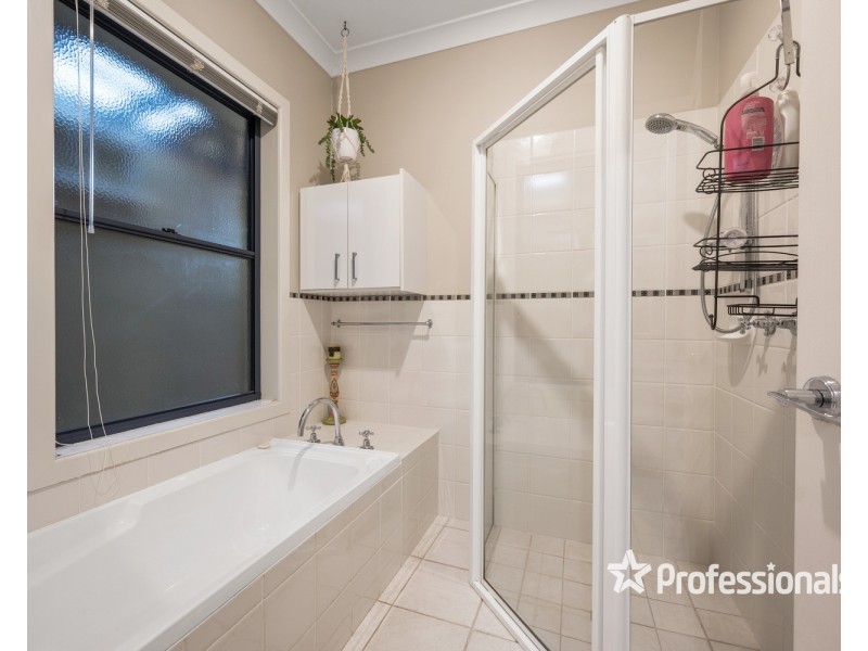 10 Delaware Court, Wodonga VIC 3690