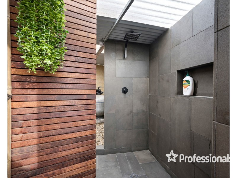 10 Delaware Court, Wodonga VIC 3690