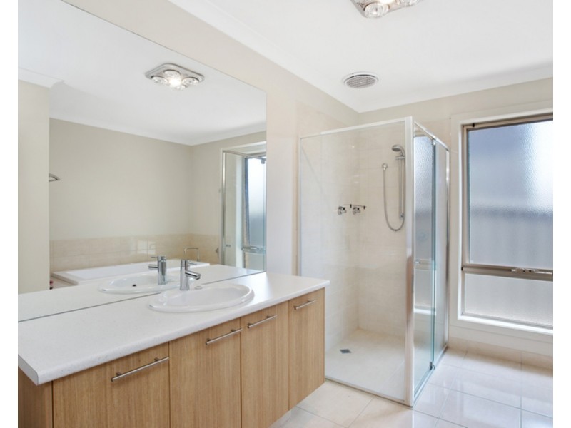 34 Lysterfield Lane, Wodonga VIC 3690