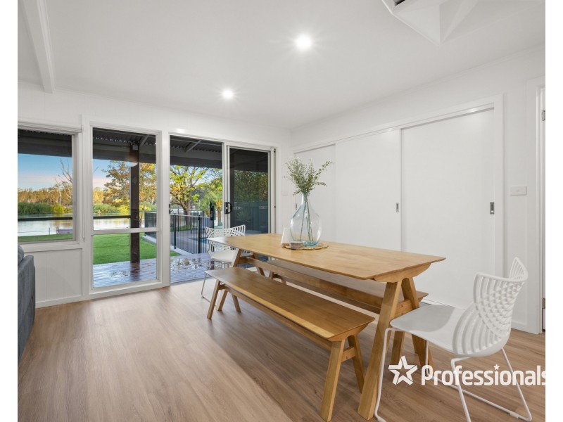 6 Bailey Street, Bundalong VIC 3730