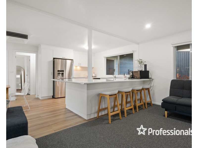 6 Bailey Street, Bundalong VIC 3730