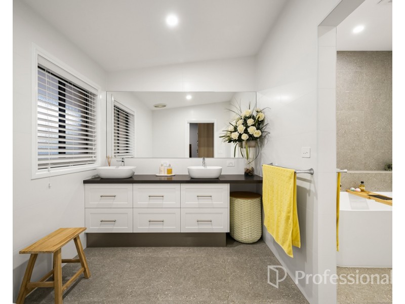 7 Glen Avon Terrace, Wodonga VIC 3690