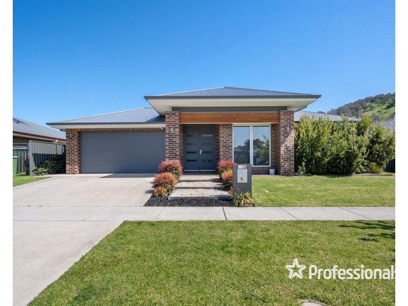 11 Strickland Street, Killara VIC 3691