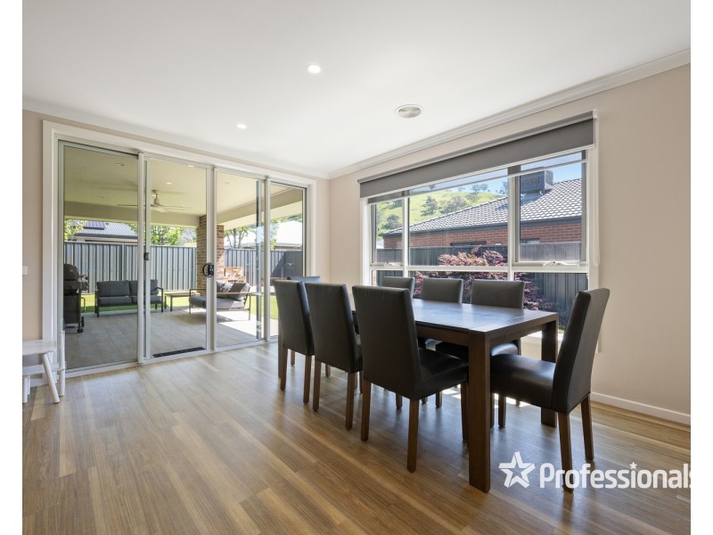 11 Strickland Street, Killara VIC 3691