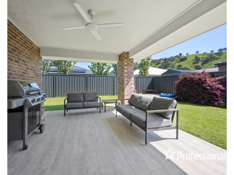 11 Strickland Street, Killara VIC 3691