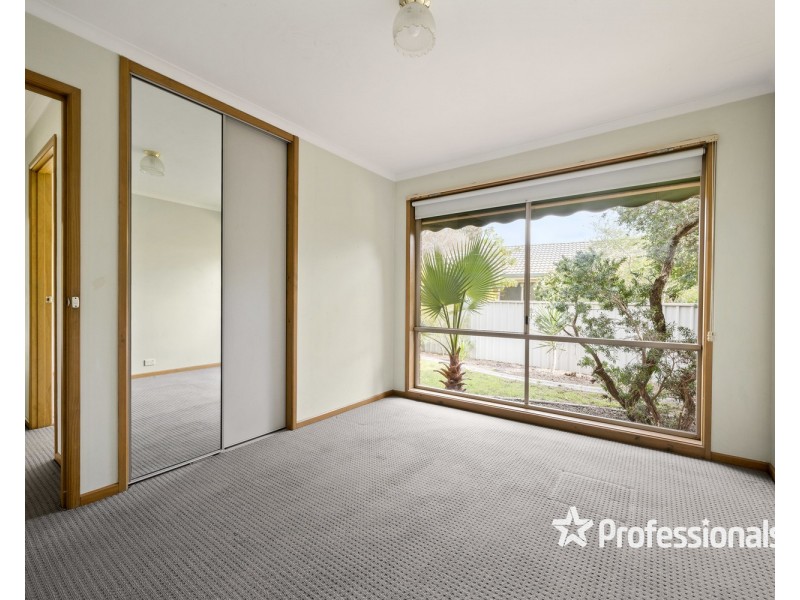 1 Goulburn Court, West Wodonga VIC 3690