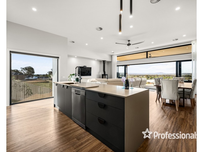 11 Gratwick View, Wodonga VIC 3690