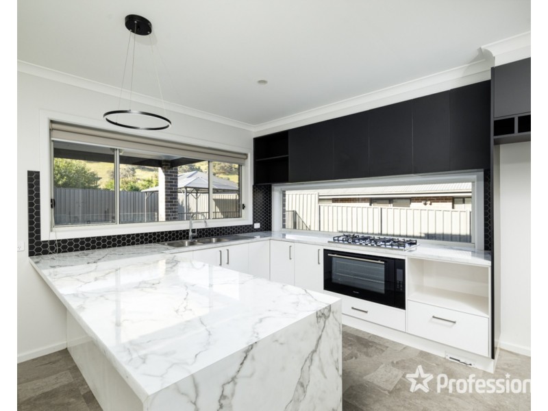 3 Sieben Street, Killara VIC 3691