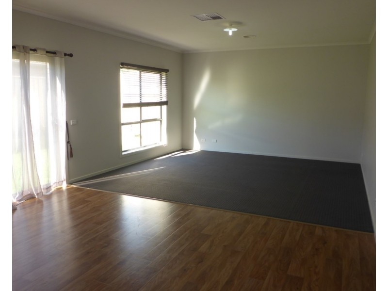 3 Mackey Street, Wodonga VIC 3690