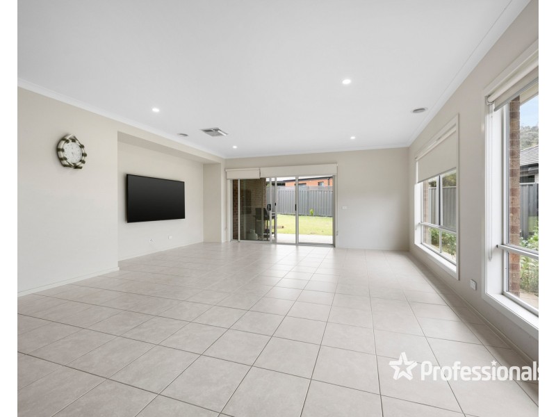 7 Sieben Street, Killara VIC 3691