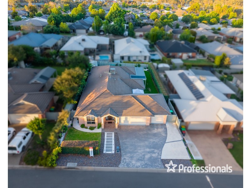 24 Firetail Street, Thurgoona NSW 2640