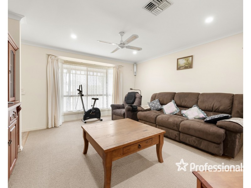 13 Raven Court, Wodonga VIC 3690