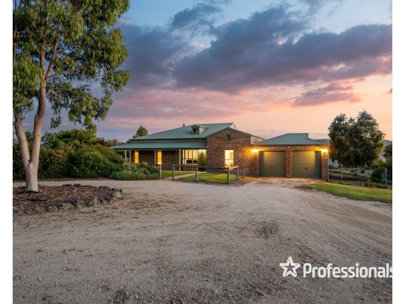 330 Ennis Road, Leneva VIC 3691