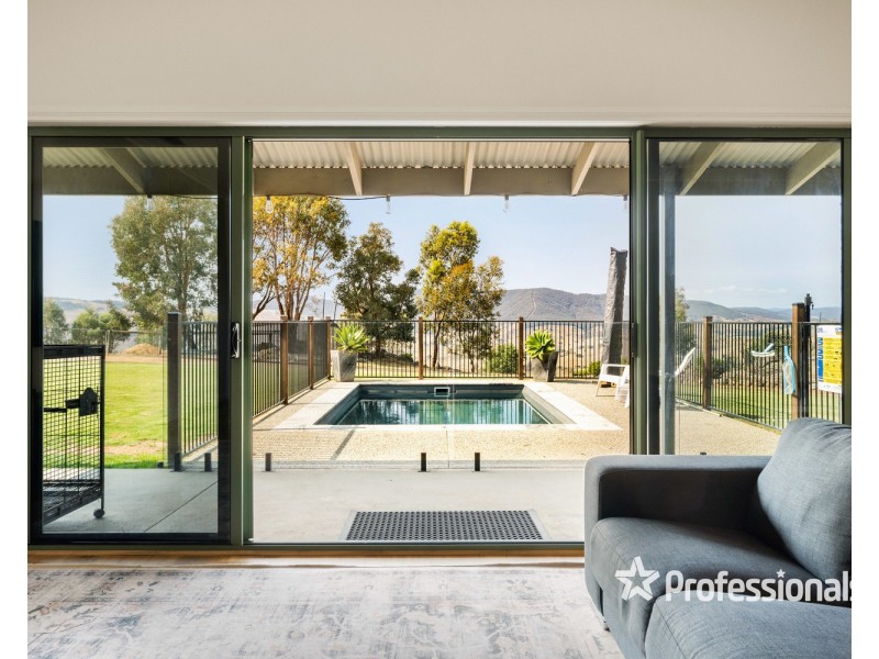 330 Ennis Road, Leneva VIC 3691