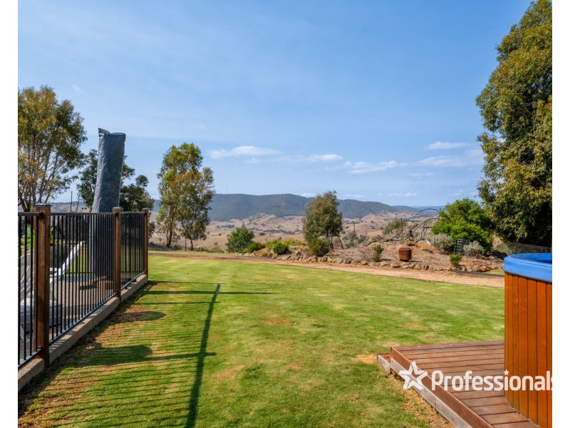 330 Ennis Road, Leneva VIC 3691