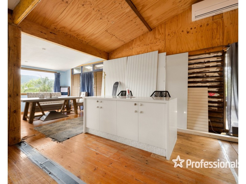 323 Buffalo River Road, Buffalo River VIC 3737