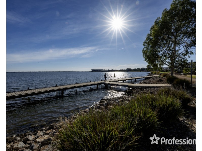 65 Robinson Way, Yarrawonga VIC 3730