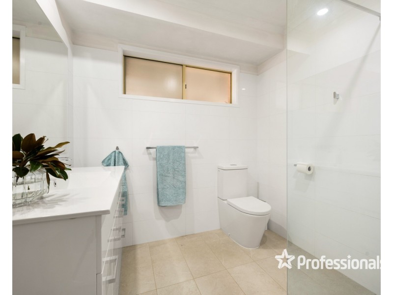 18 Osprey Circuit, West Wodonga VIC 3690