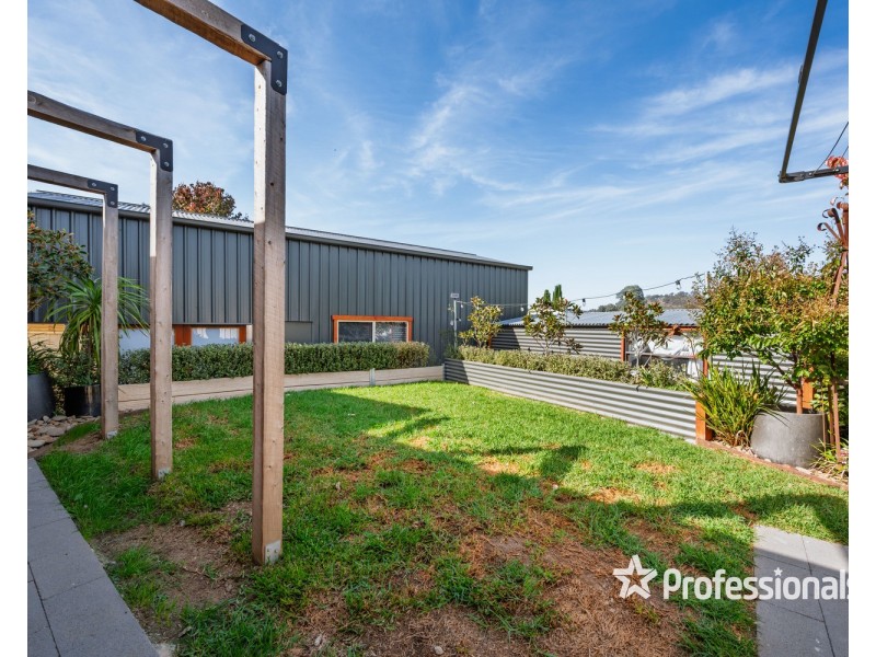 18 Osprey Circuit, West Wodonga VIC 3690