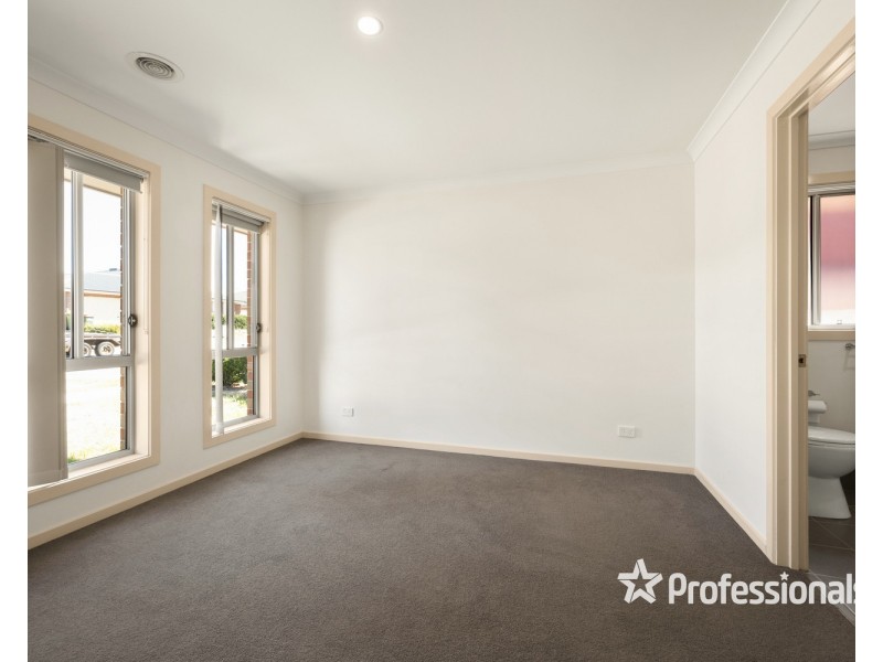 4 Darling Street, Wodonga VIC 3690