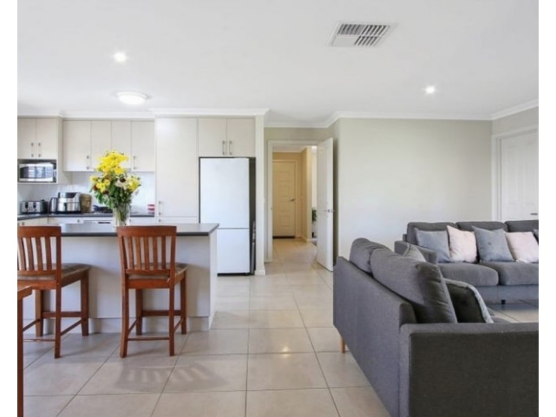 54 Osprey Circuit, Thurgoona NSW 2640