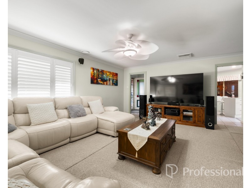 2 Kerferd Court, West Wodonga VIC 3690
